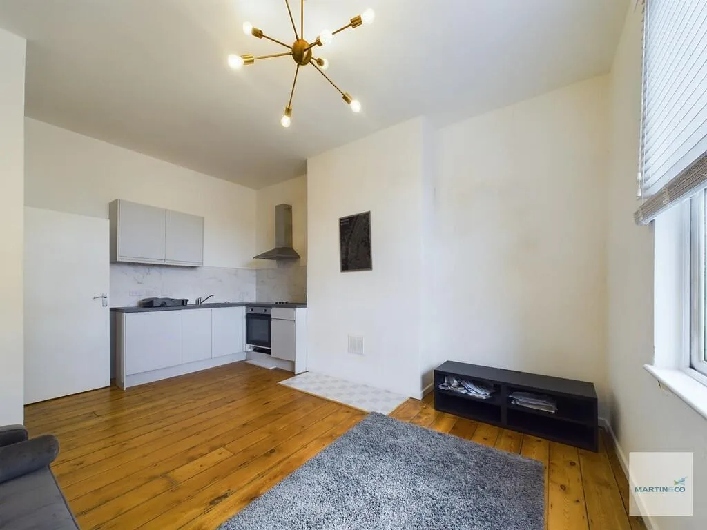 2 bedroom flat for rent