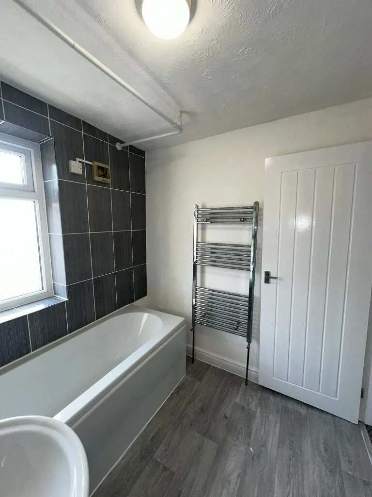 2 bedroom terraced house for rent