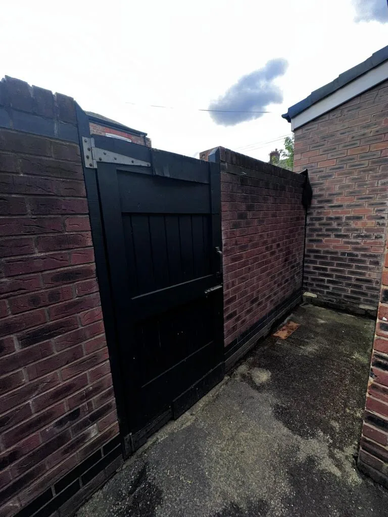 2 bedroom terraced house for rent