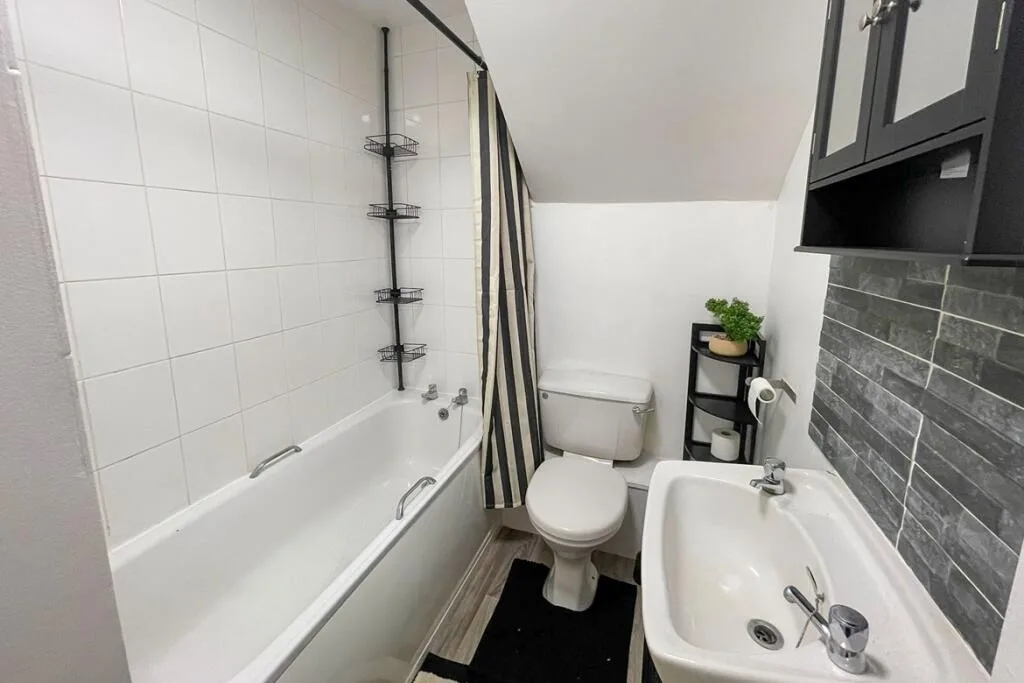 2 bedroom flat for rent