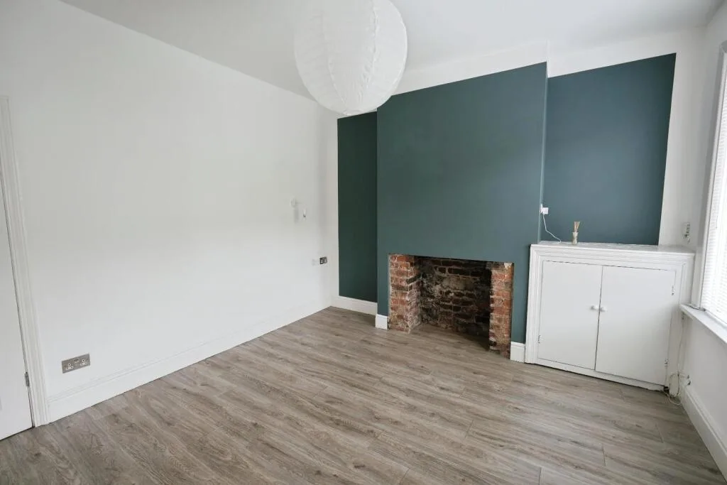 2 bedroom terraced house for rent