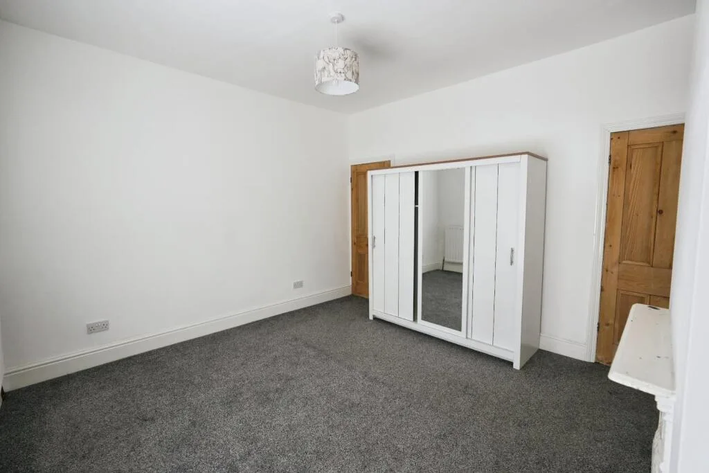 2 bedroom terraced house for rent