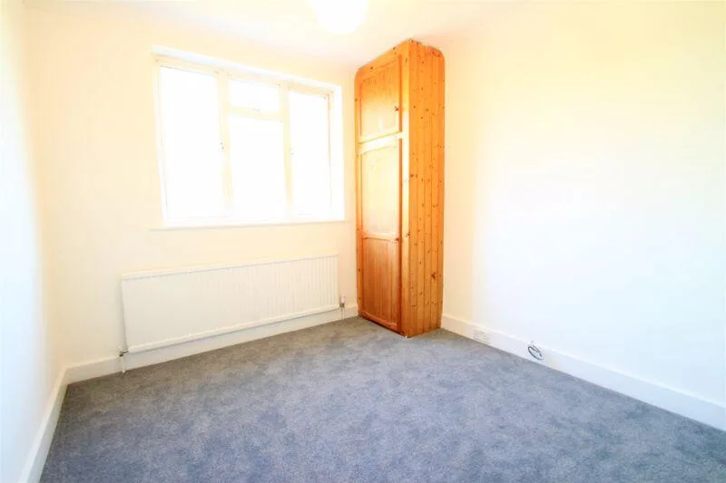 3 bedroom semi-detached house for rent