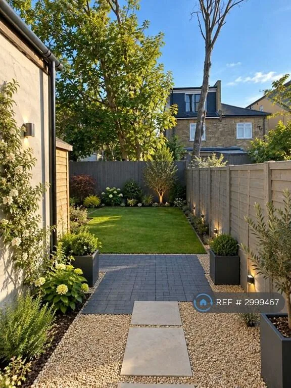 3 bedroom semi-detached house for rent