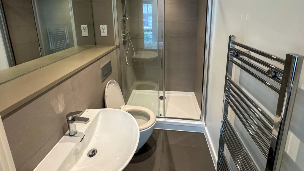 3 bedroom flat for rent