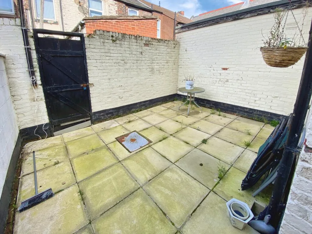 2 bedroom terraced house for rent