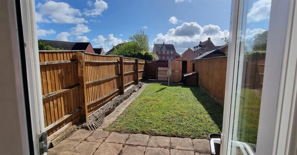 2 bedroom terraced house for rent