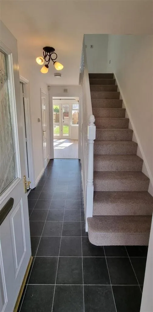 2 bedroom terraced house for rent