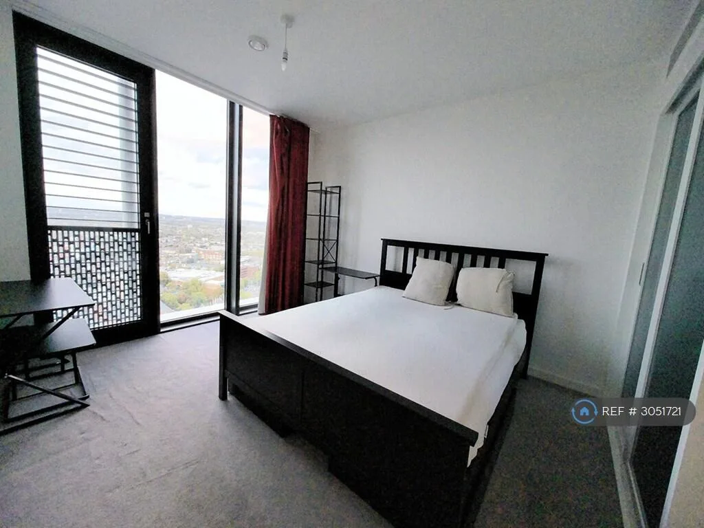 3 bedroom flat for rent