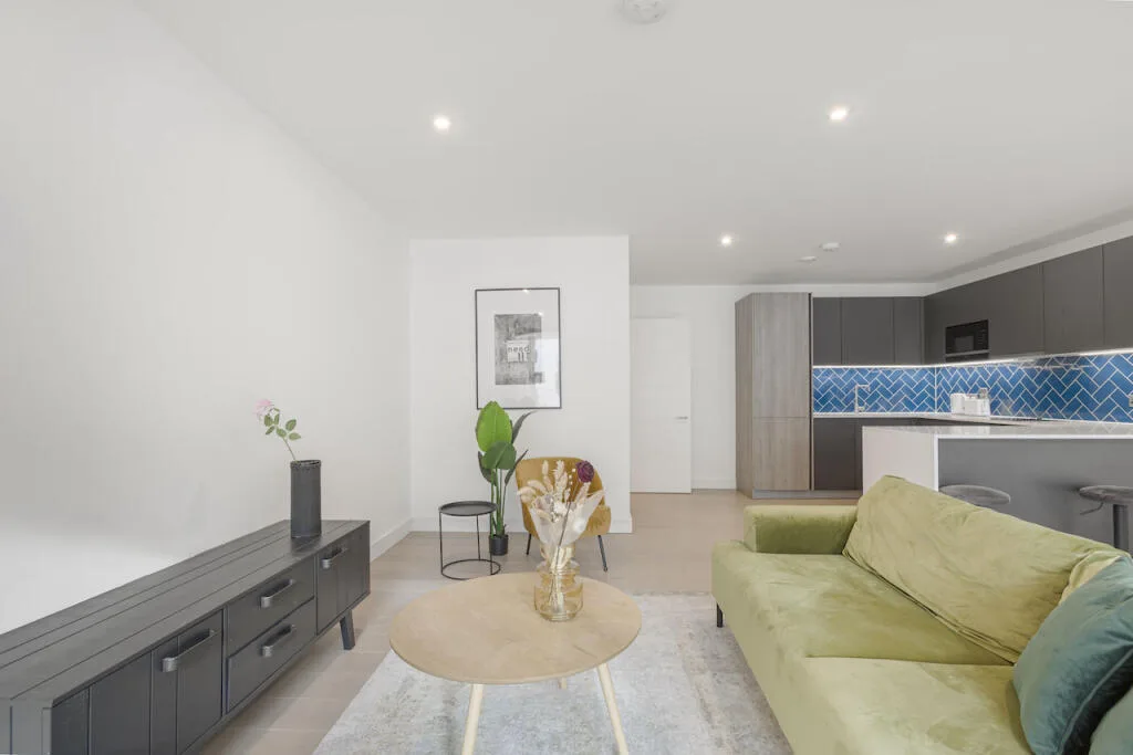 3 bedroom flat for rent