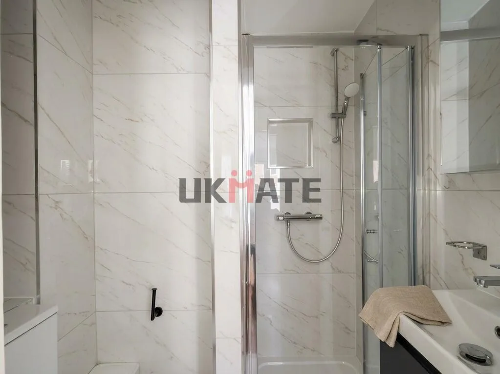 5 bedroom flat for rent