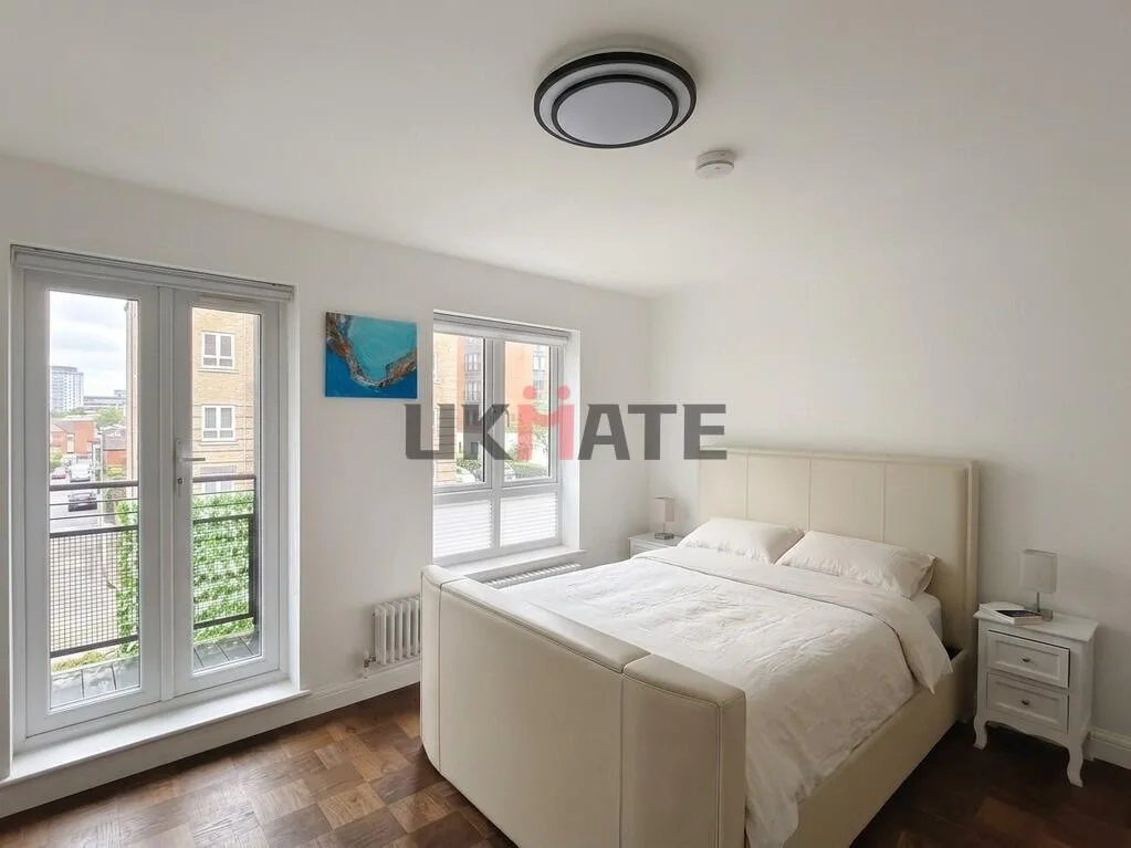 5 bedroom flat for rent