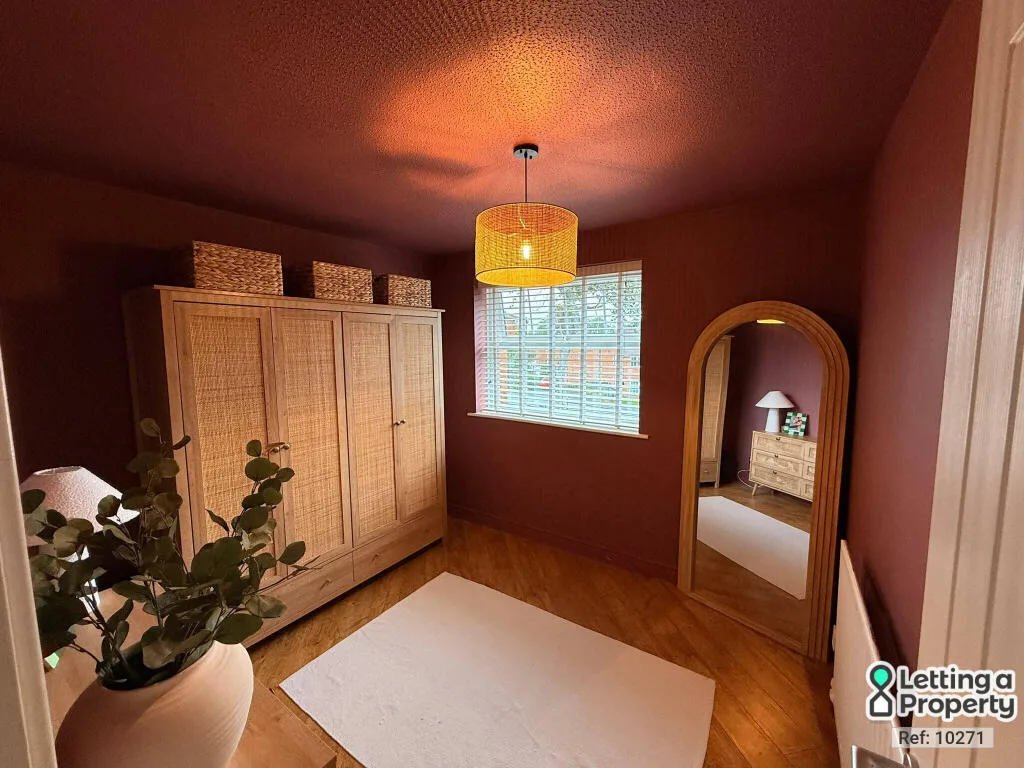 2 bedroom maisonette for rent