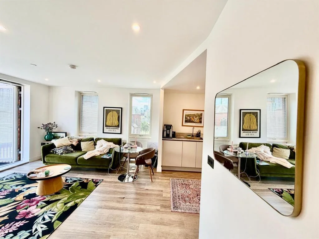 2 bedroom flat for rent