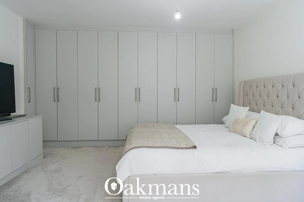 2 bedroom end of terrace house for rent