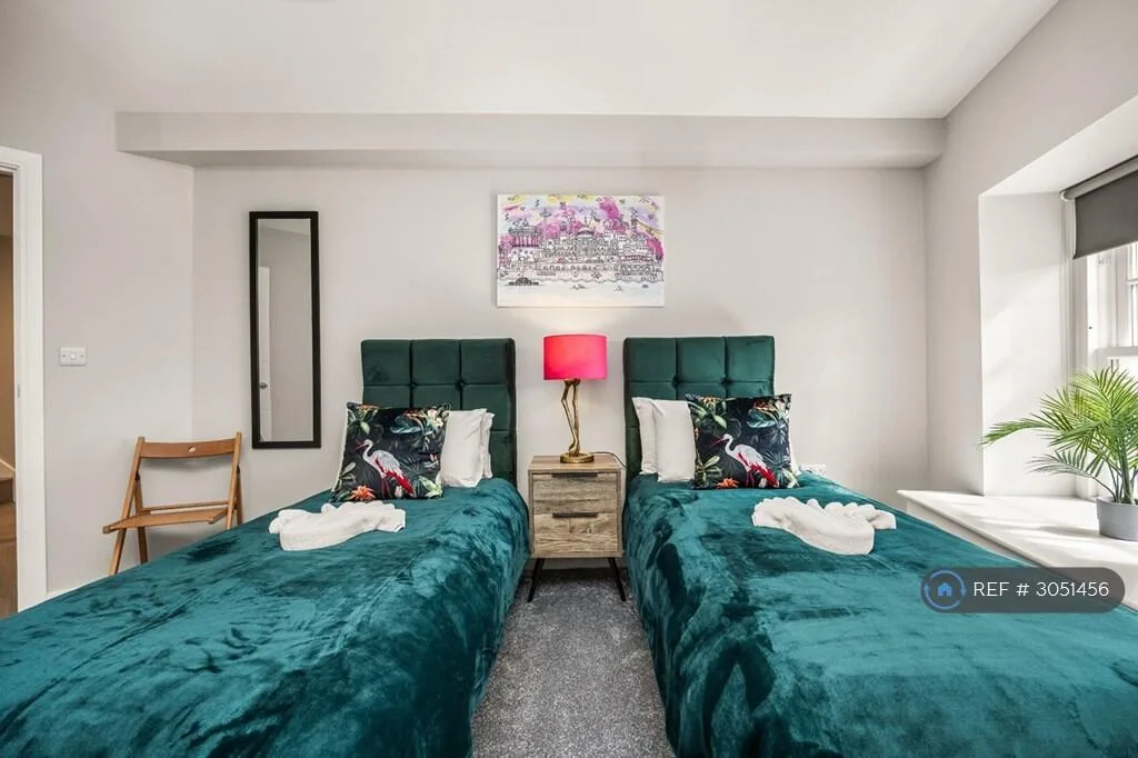 2 bedroom flat for rent