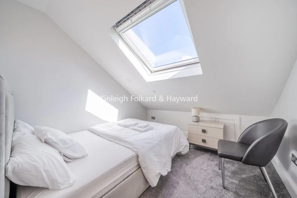 3 bedroom flat for rent