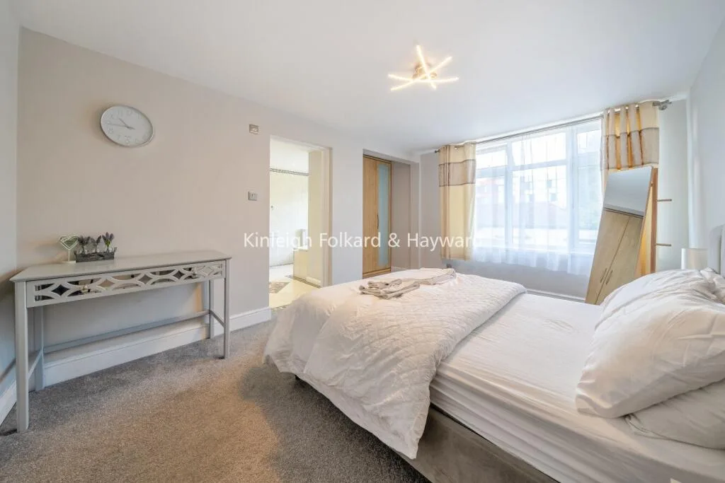 3 bedroom flat for rent