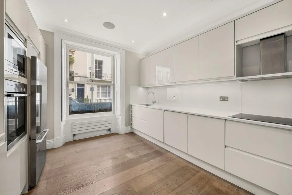4 bedroom terraced house for rent