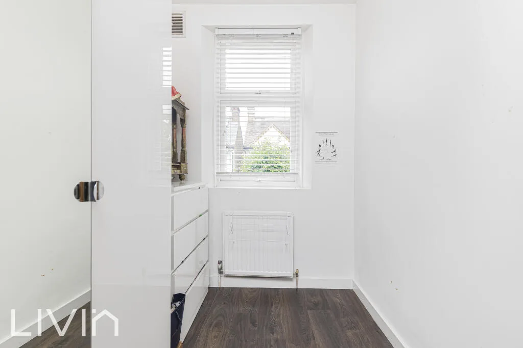 3 bedroom end of terrace house for rent