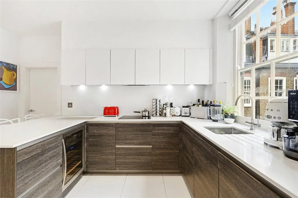 4 bedroom apartment for rent