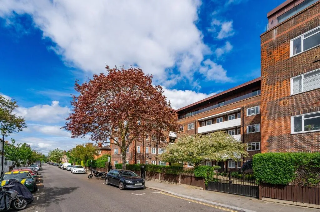 2 bedroom flat for rent