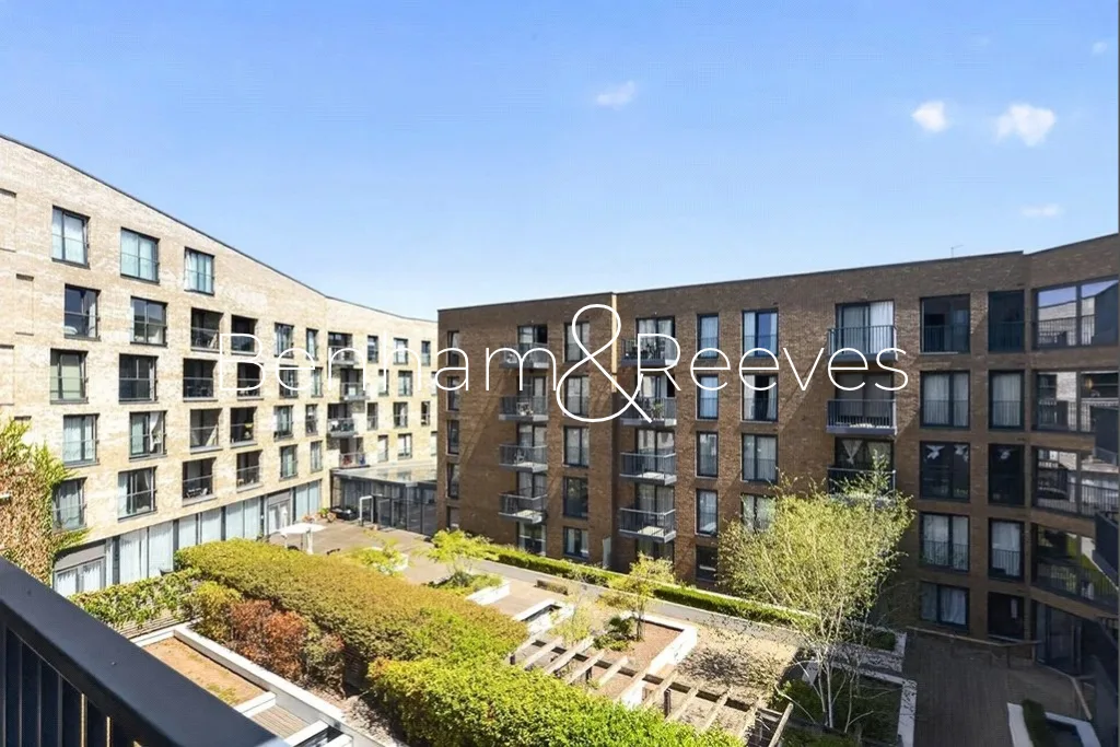 3 bedroom apartment for rent
