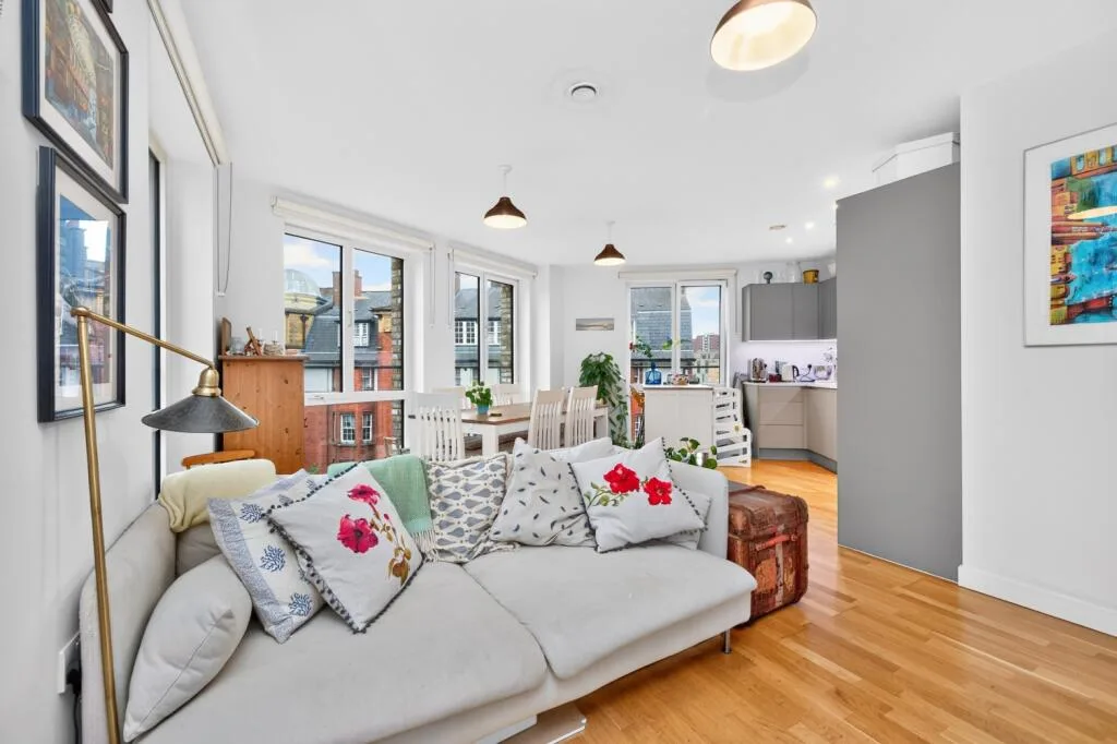 2 bedroom flat for rent