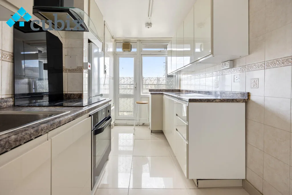 3 bedroom flat for rent