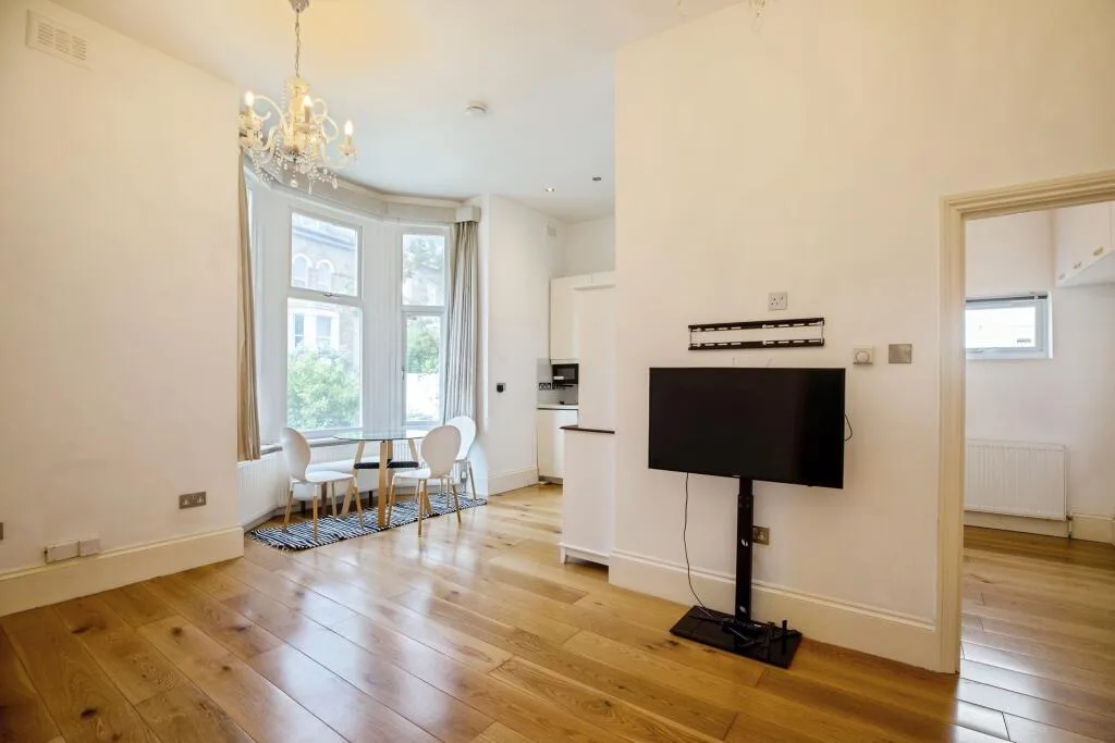 1 bedroom apartment for rent