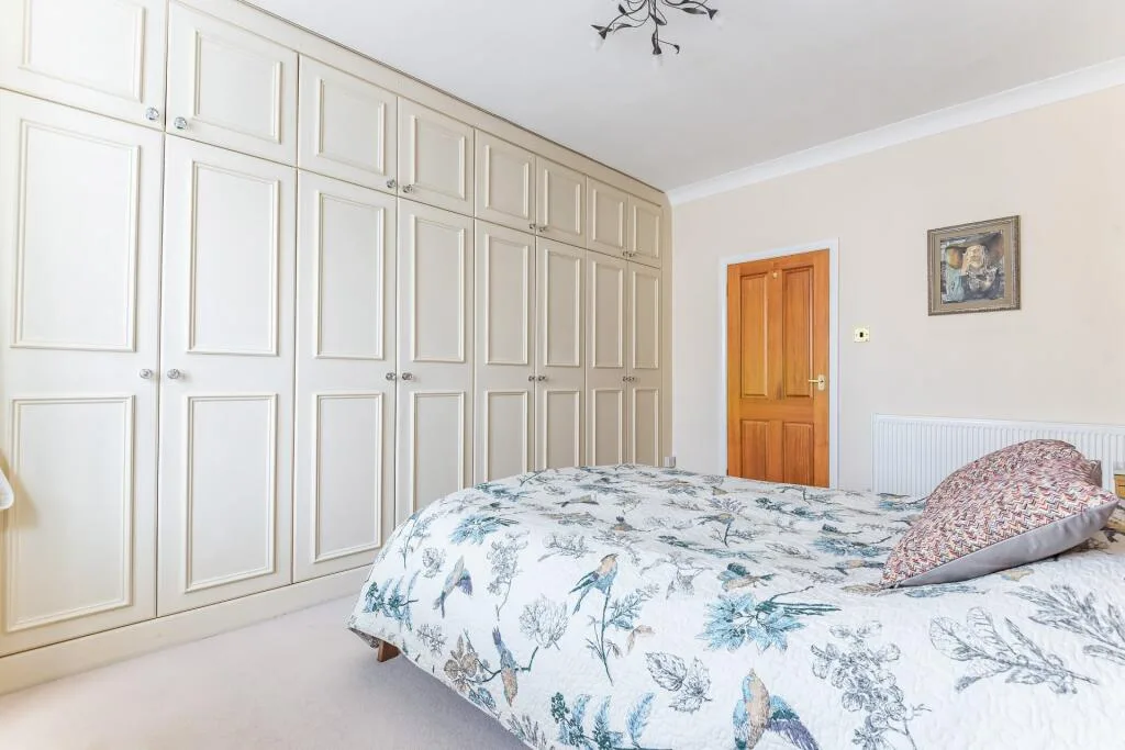 1 bedroom ground floor maisonette for rent