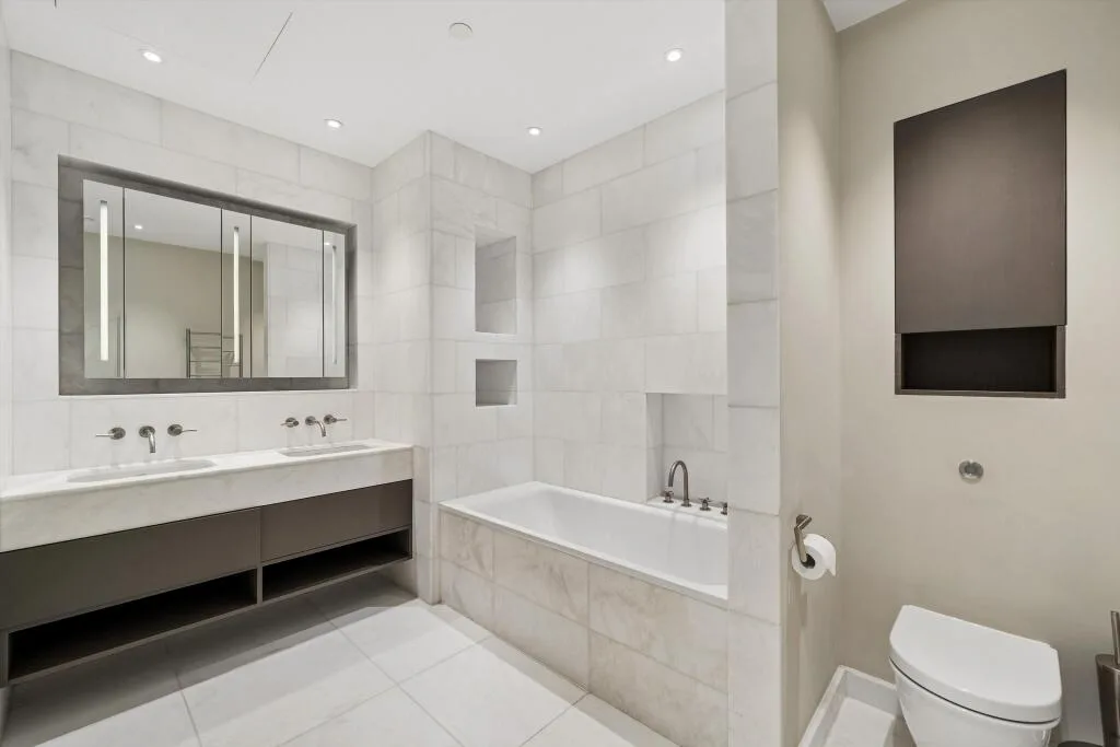 3 bedroom flat for rent