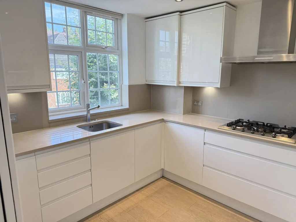 3 bedroom flat for rent