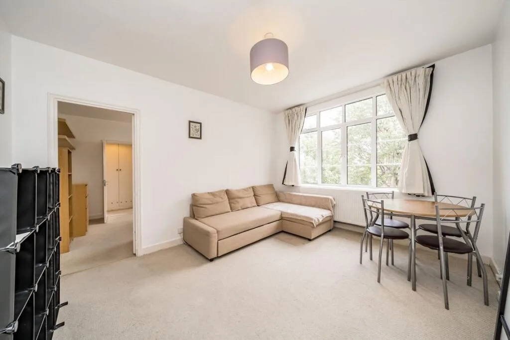 1 bedroom flat for rent