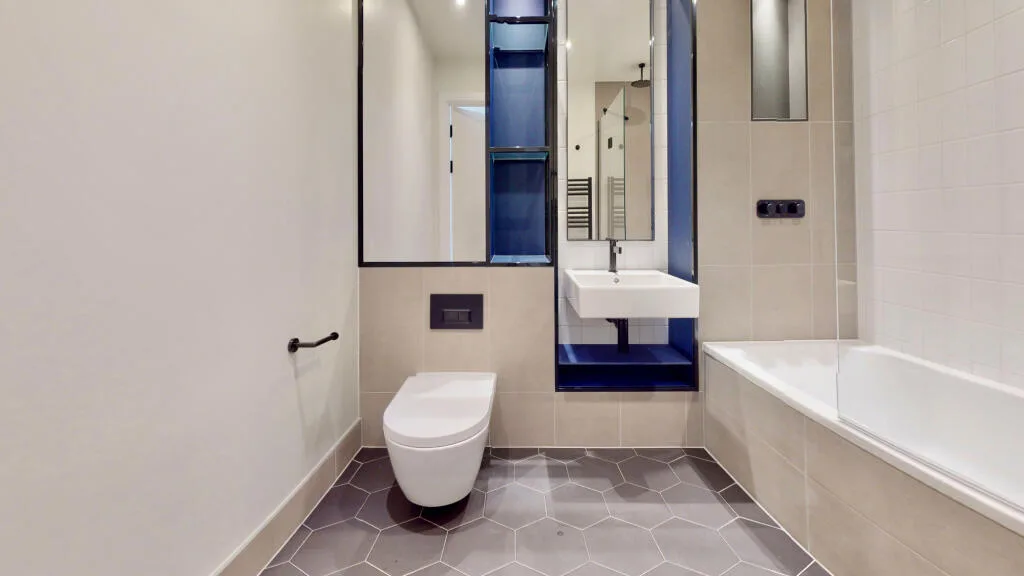 3 bedroom flat for rent