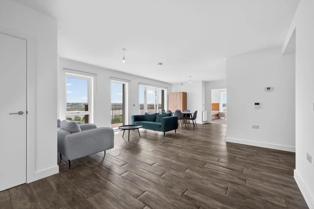 3 bedroom flat for rent