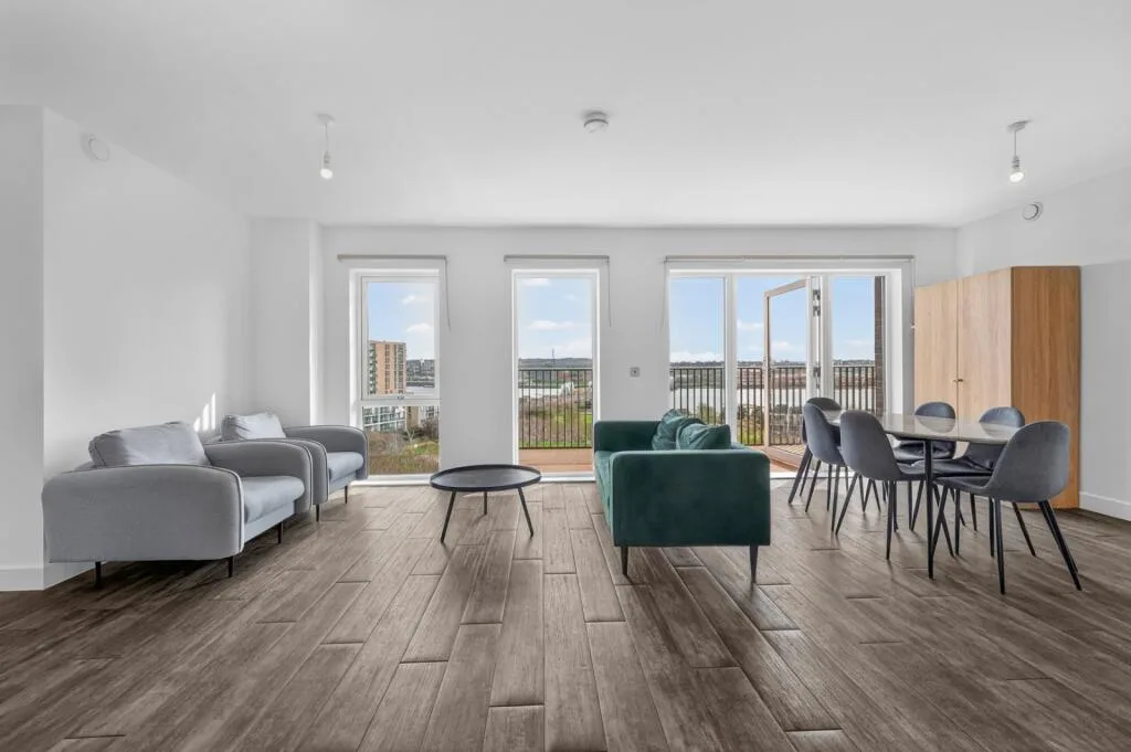 3 bedroom flat for rent