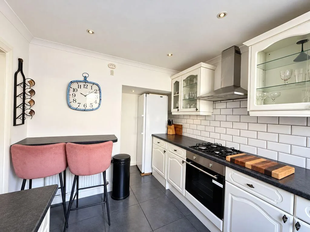 2 bedroom duplex for rent