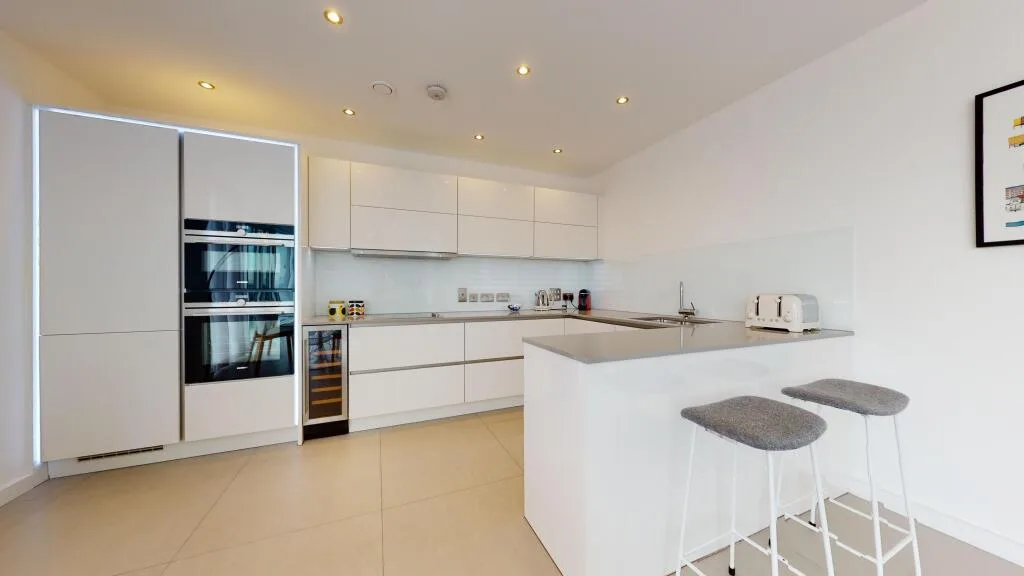 3 bedroom flat for rent