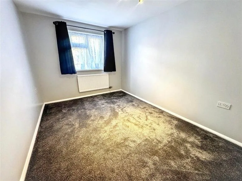 1 bedroom maisonette for rent