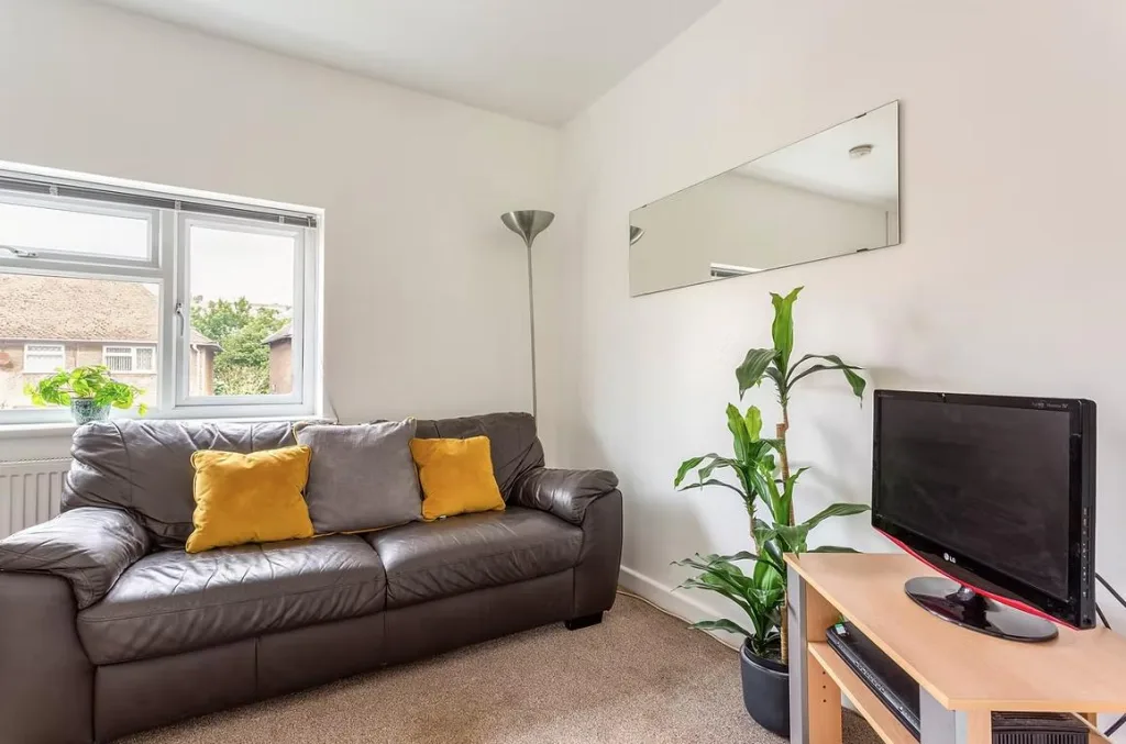 1 bedroom house for rent