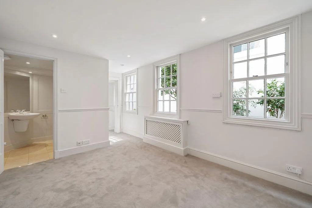 6 bedroom house for rent