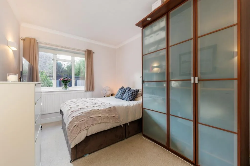 1 bedroom house for rent