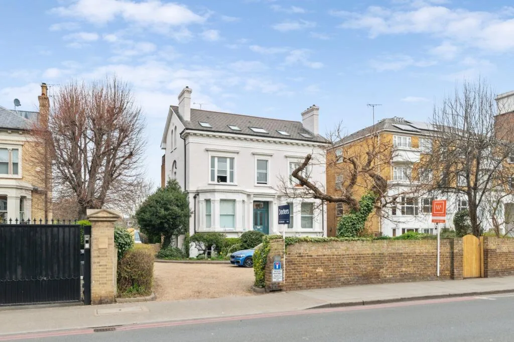 2 bedroom flat for rent