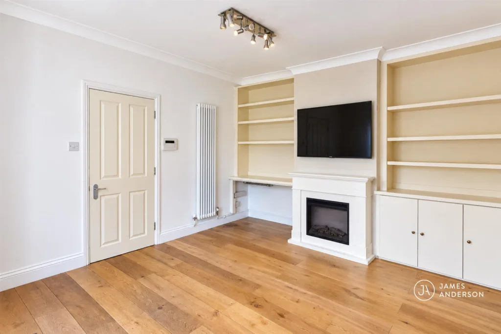 4 bedroom terraced house for rent