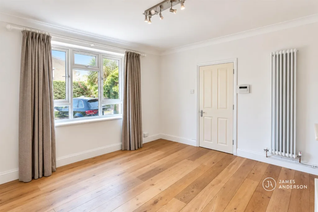 4 bedroom terraced house for rent