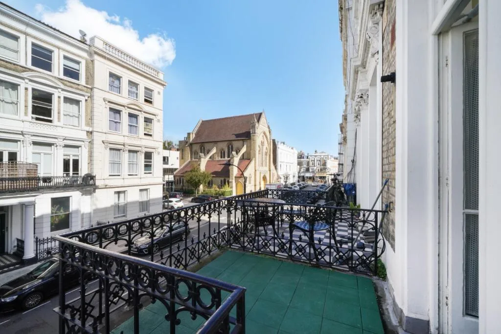 2 bedroom flat for rent