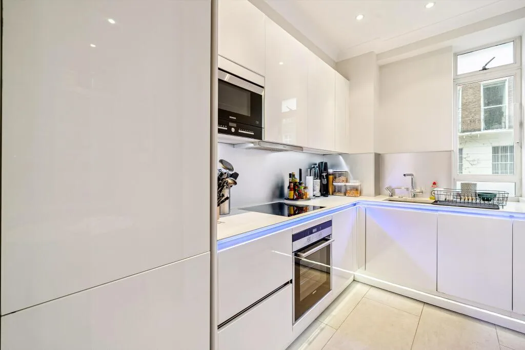 3 bedroom flat for rent
