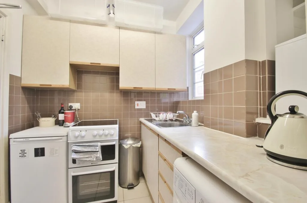 1 bedroom flat for rent