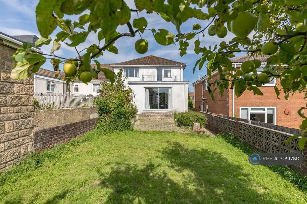 3 bedroom detached house for rent
